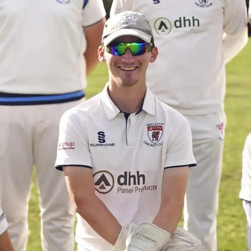 Elliott Davies