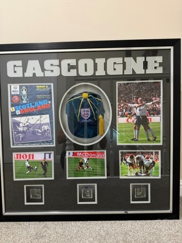 Paul Gascoigne cap and signed programme, framed